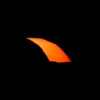 Éclipse solaire à 20 h 42 — la corne du diable